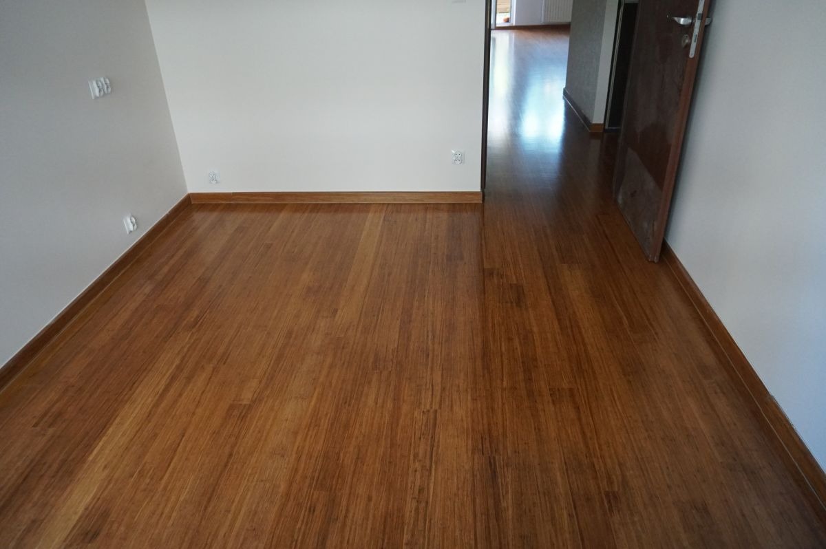 Imgi 21 Cyklinowanie I Lakierowanie Deski Bambusowej 07