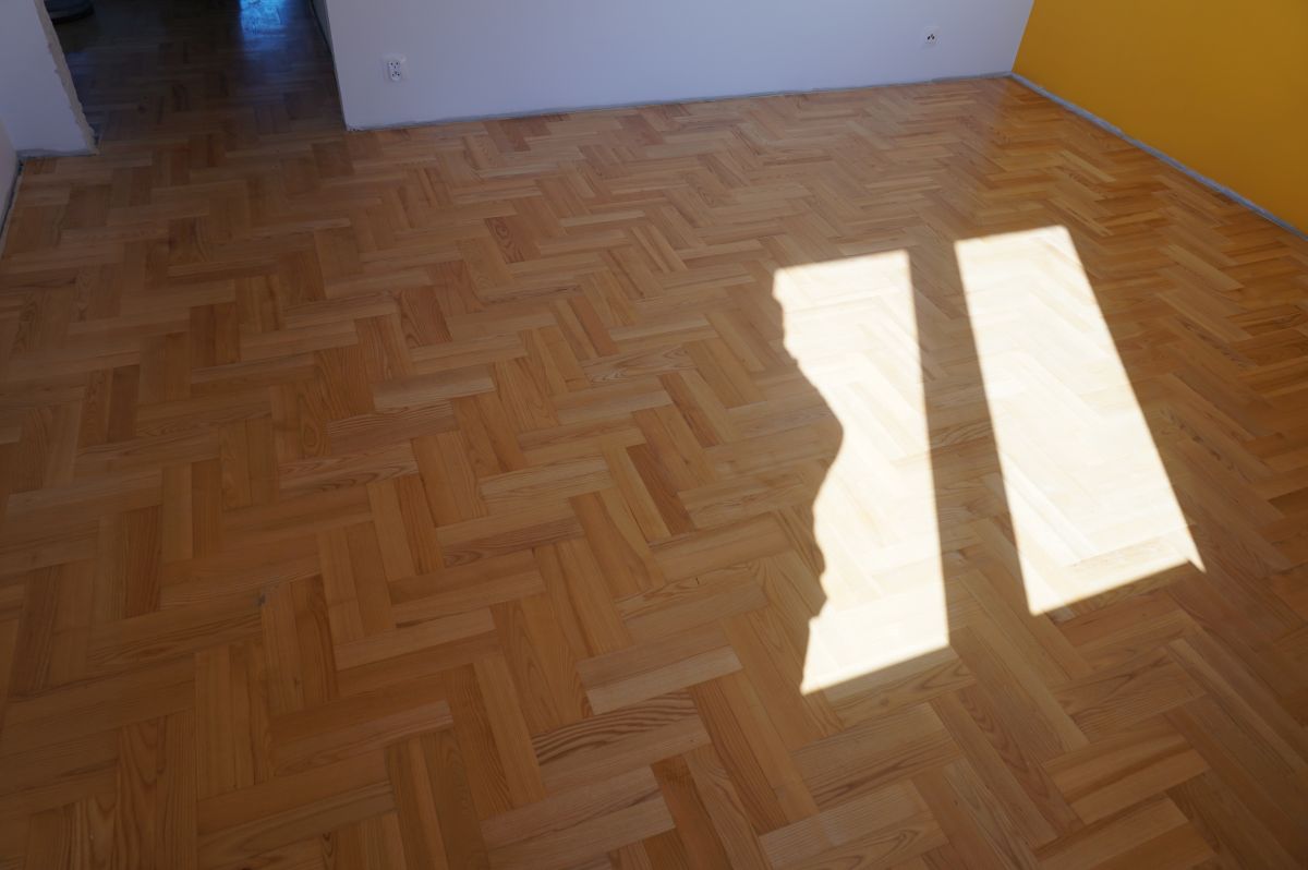Cyklinowanie Parkietu Jesionowego Przed 03
