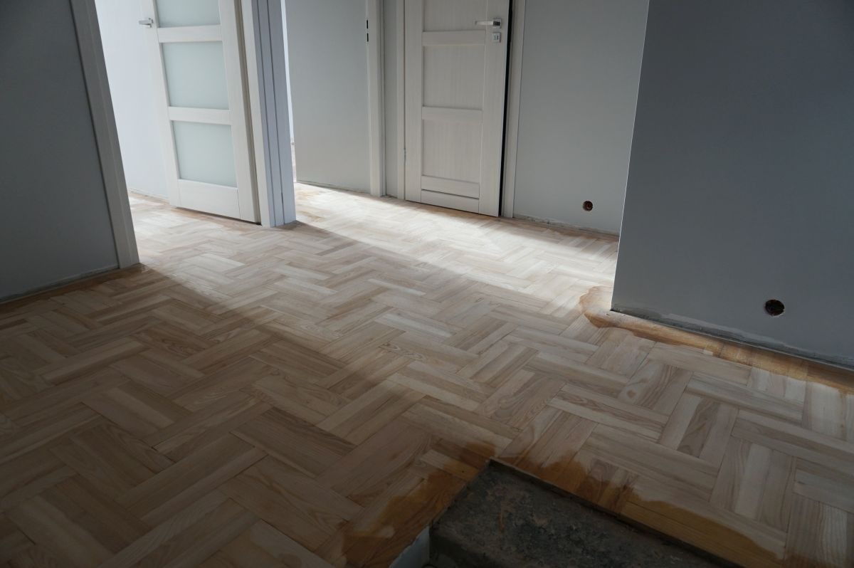 Imgi 21 Stary Parkiet Jesionowy 05