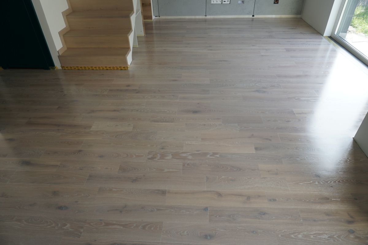 Bielenie Nowej Deski Dębowej