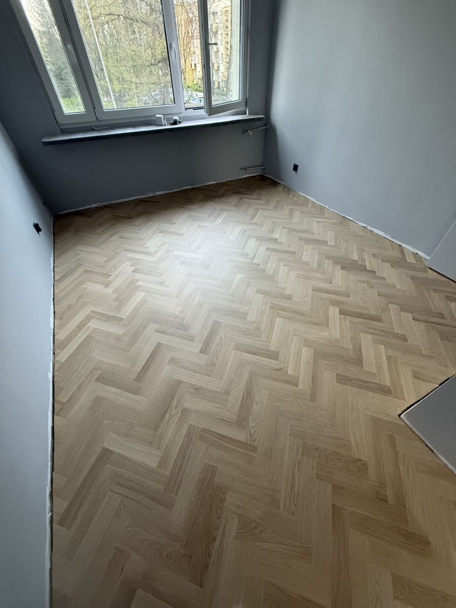 Tradycyjny Parkiet Debowy Efekt Surowego Drewna 010