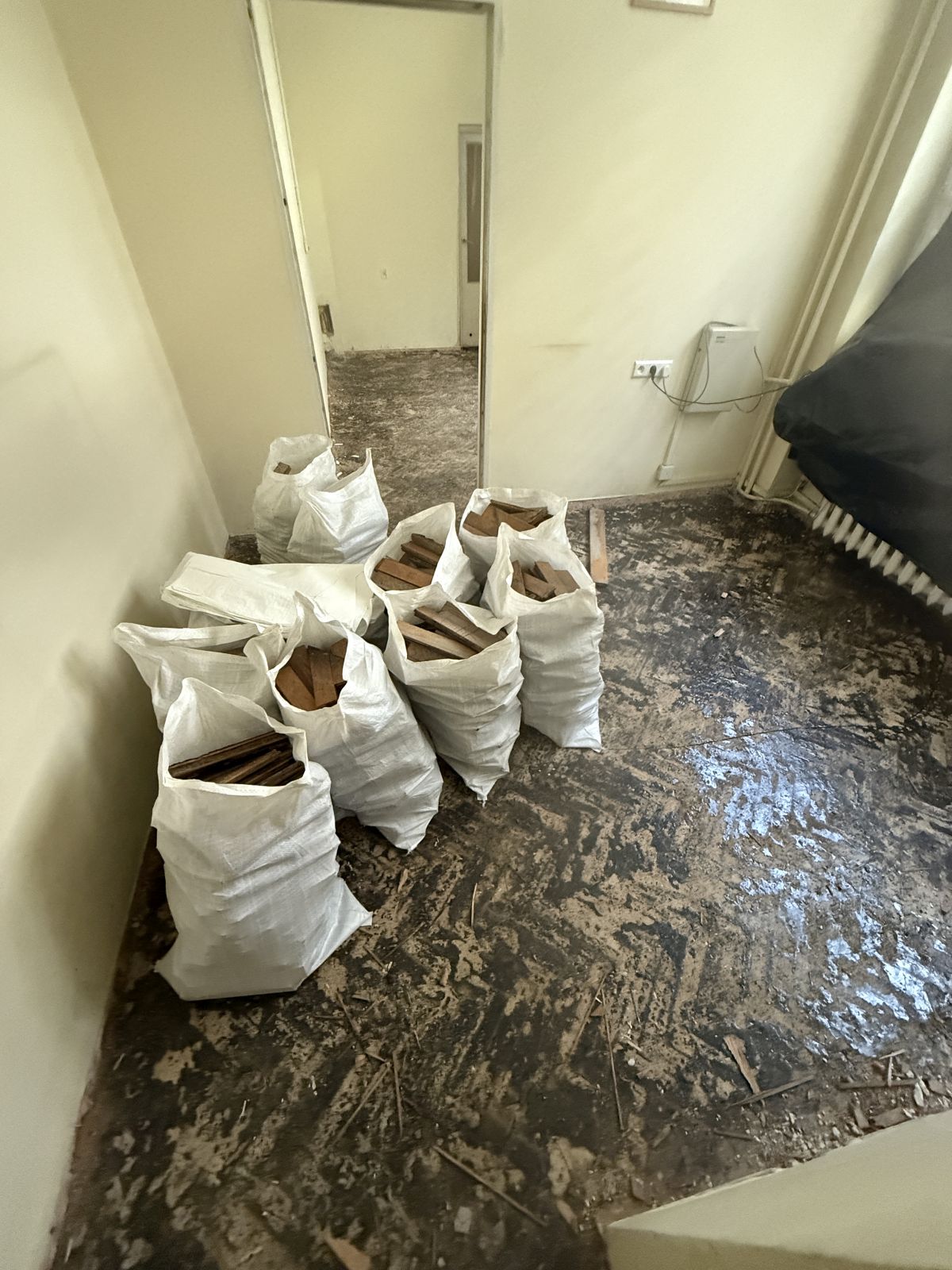 Nowa podłoga drewniana w przedszkolu w Krakowie