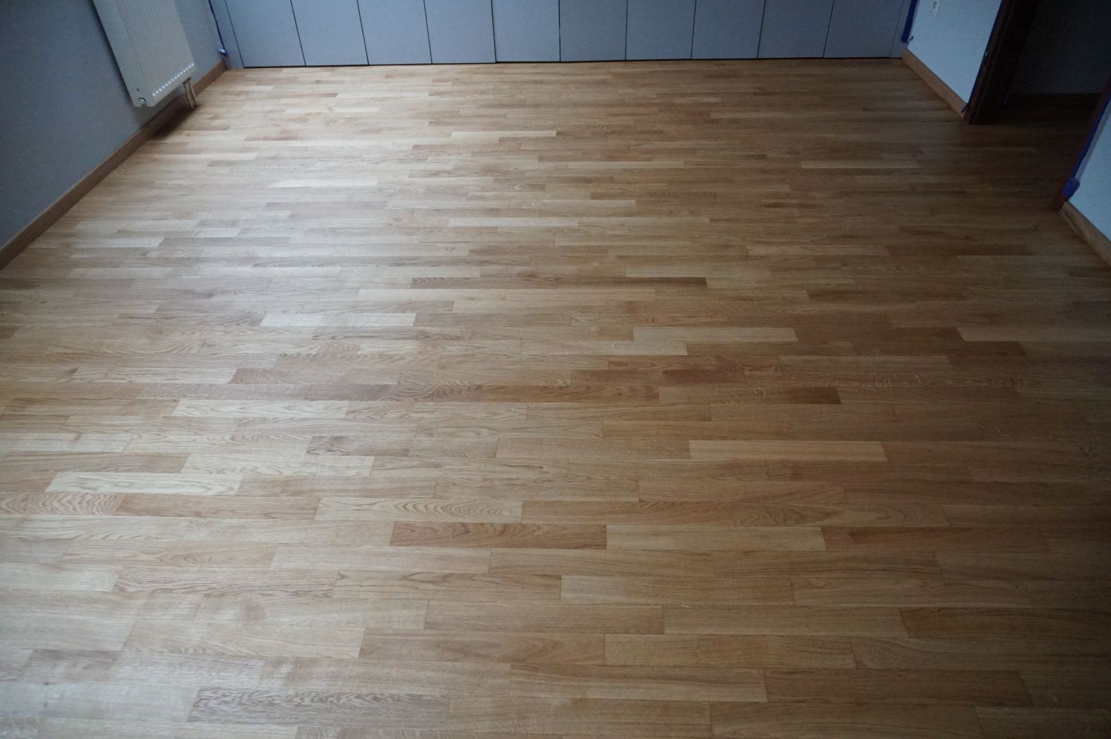 Olej Bezbarwny Na Klepce Debowej 03