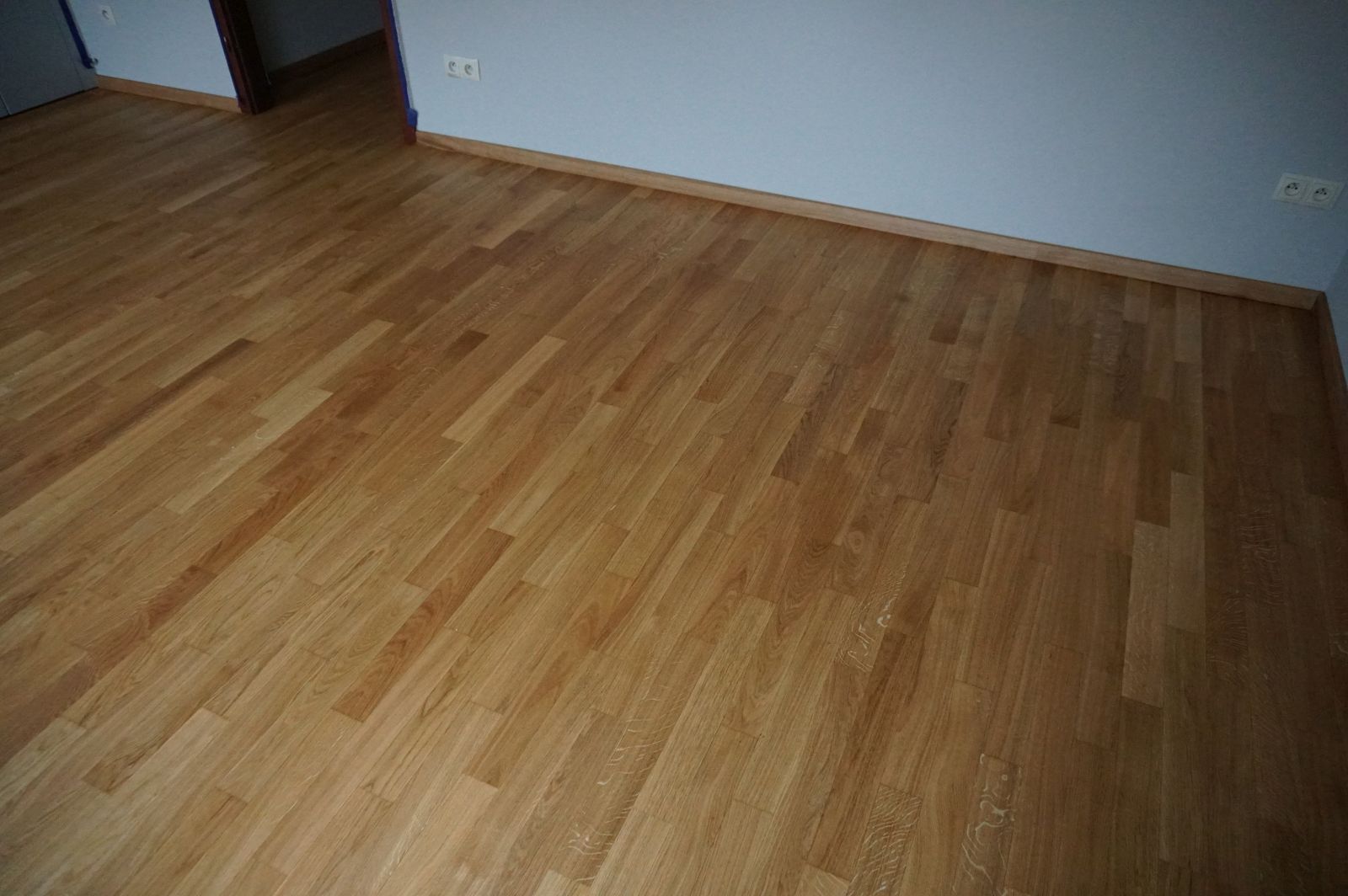Olej Bezbarwny Na Klepce Debowej 04