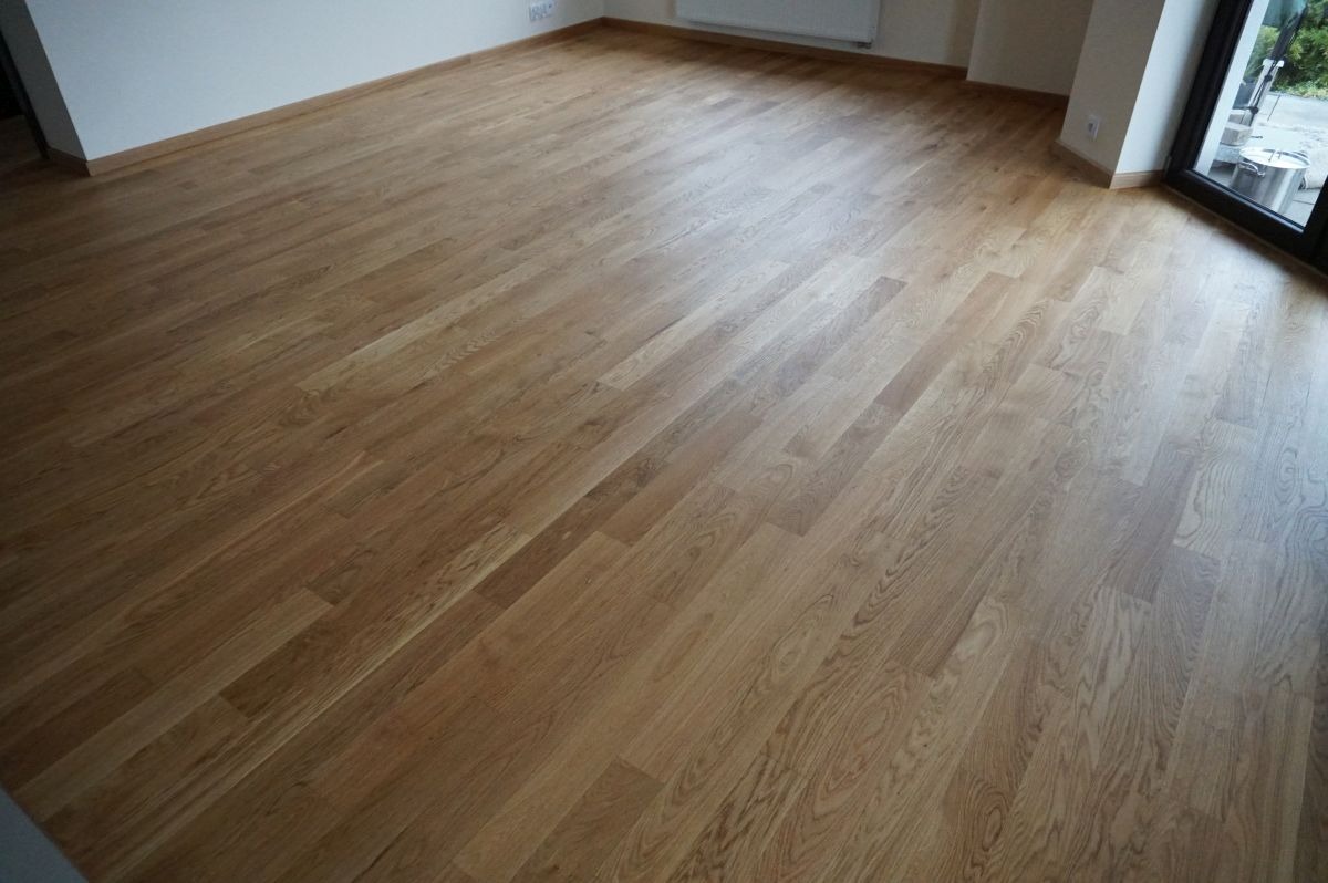 Układanie i Olejowanie Deski Dębowej